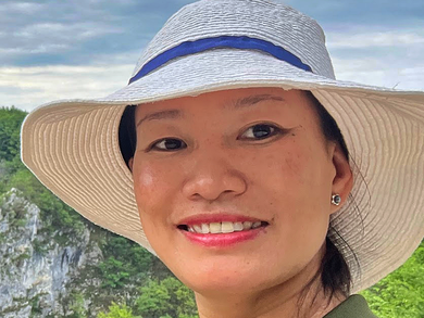 Lily  Lim