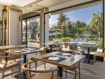 Restaurant des Hotel Atlantic El Tope mit Blick auf den Pool | © Hotel Atlantic El Tope