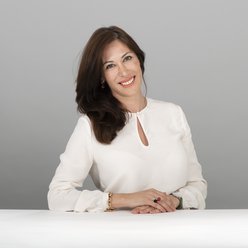 Yasemin Haftlang