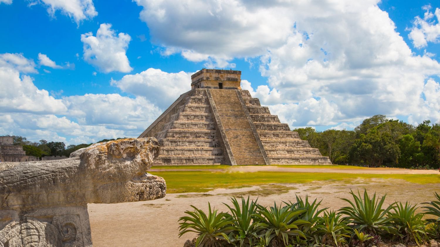 Mexiko, Chichen Itza, Yucatan. Maya-Pyramide von Kukulcan El Castillo | © MEIERS WELTREISEN