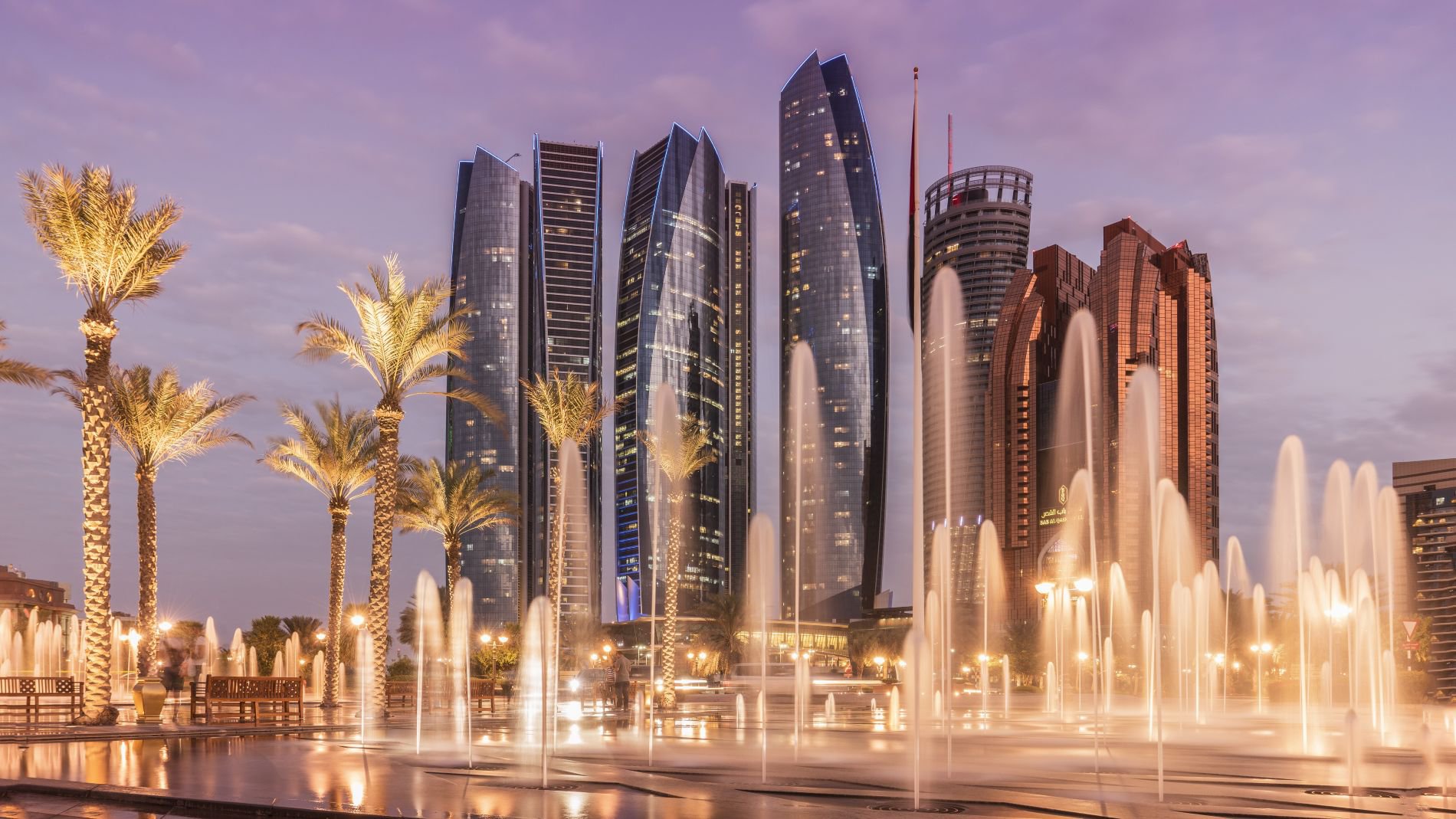 Abu Dhabi, die Etihad Towers in der Skyline der Stadt | © Getty Images