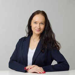 Stacy Jung