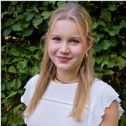 Mia Feustel