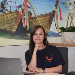Emese Lindt