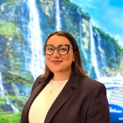 Adriana Bua - Experte KREUZFAHRT