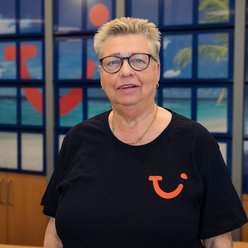 Claudia Weber