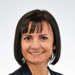 Simone Luxl